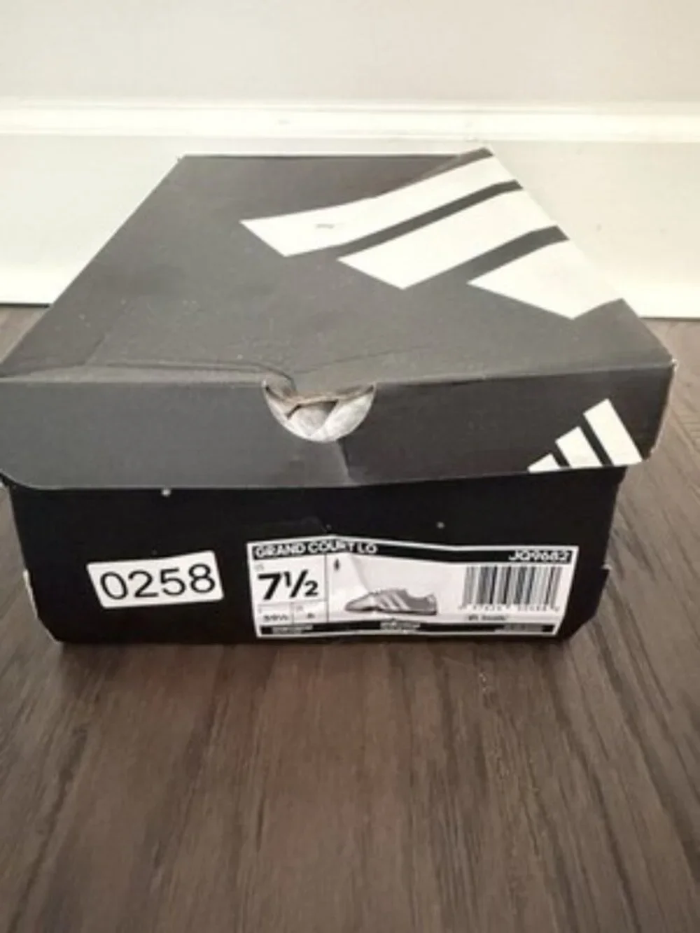 adidas Grand Court LO Silver/White Low Top Lace-Up Leather Sneakers JQ9682 7.5